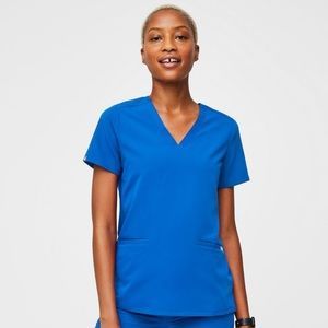 Figs Casma Three Pocket scrub top - size small